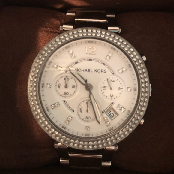 Michael Kors silver watch - Picture 6 of 6